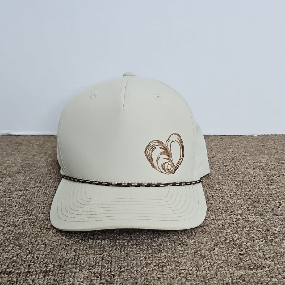 ToadFish Outdoors Cream & Tan Oyster Snapback Trucker Cap